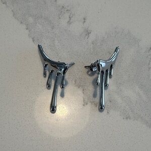 Elegant Silver Drip Earrings